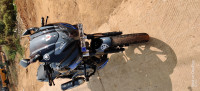 Bajaj Pulsar 220F