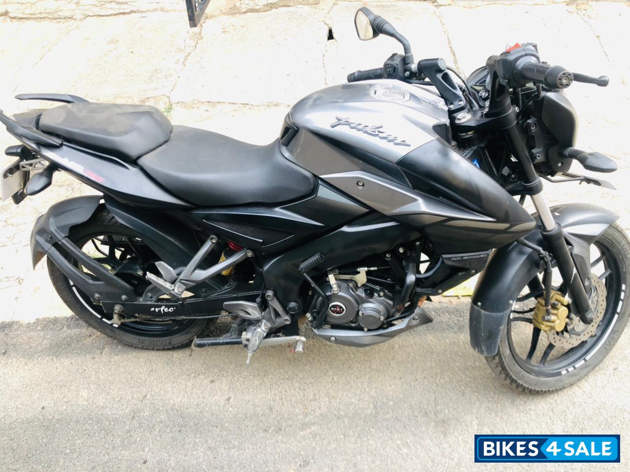 Grey Bajaj Pulsar NS 160