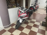 Yamaha YZF R15 V2
