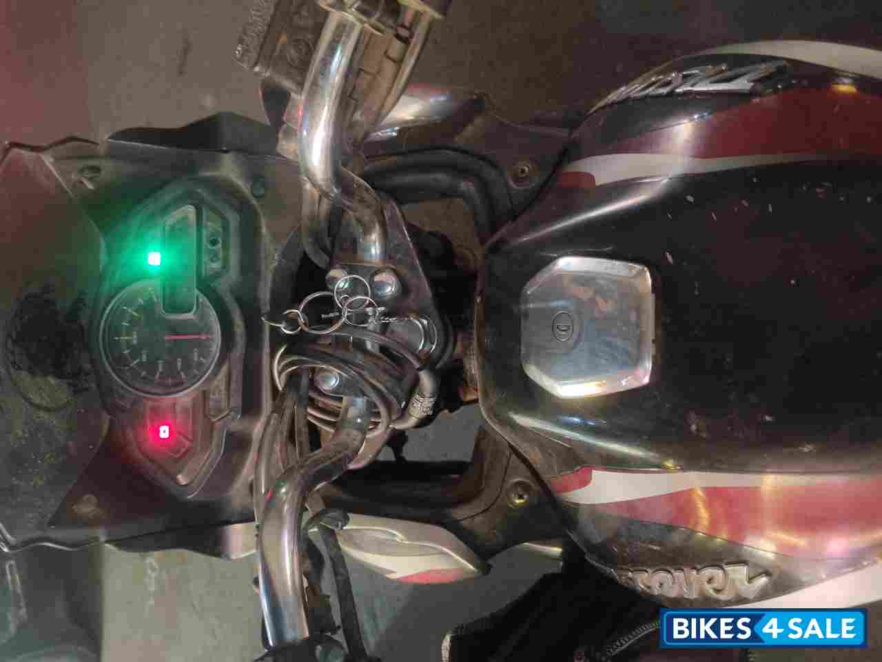 Bajaj Discover 150 F