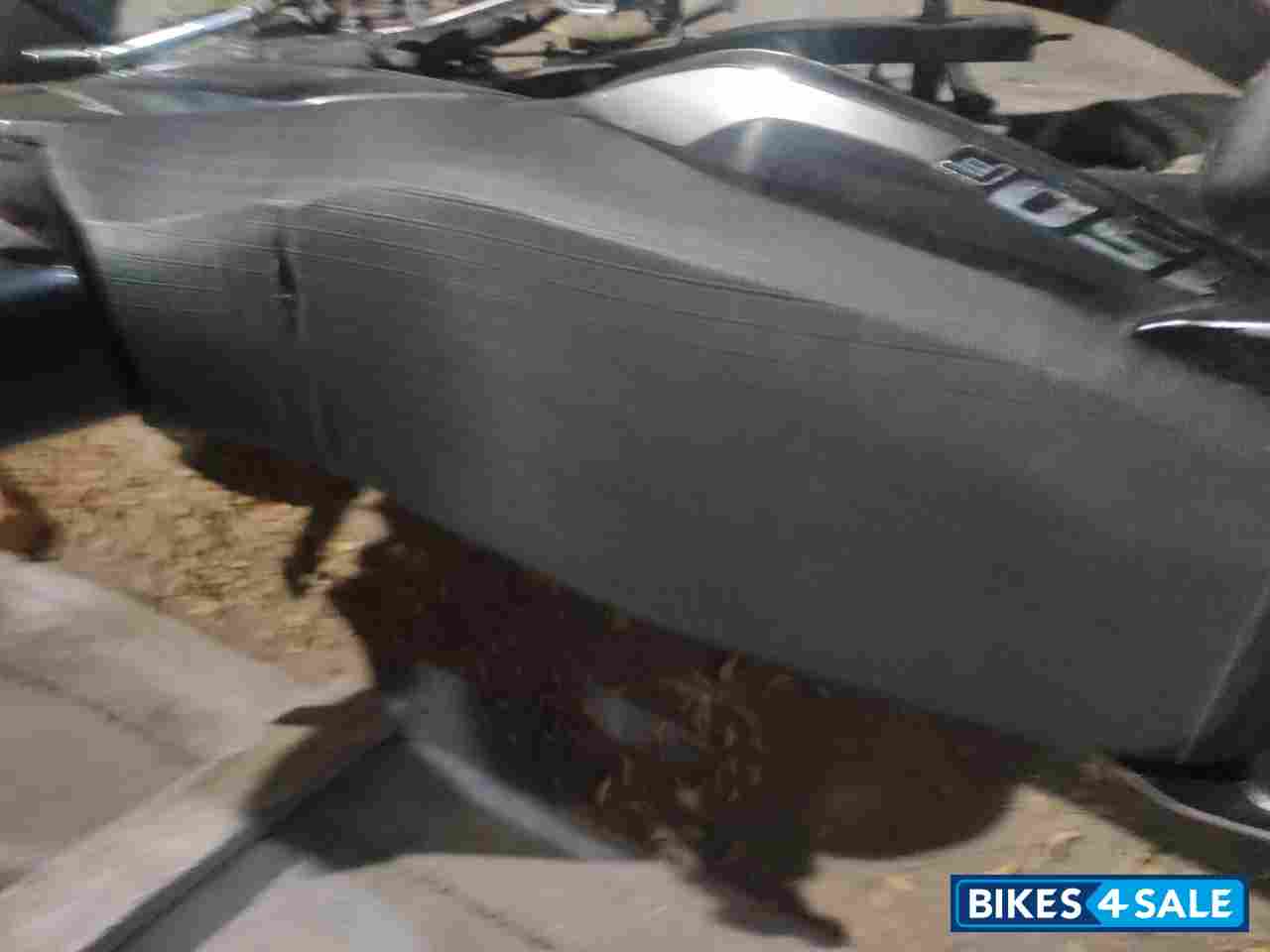 Bajaj Discover 150 F