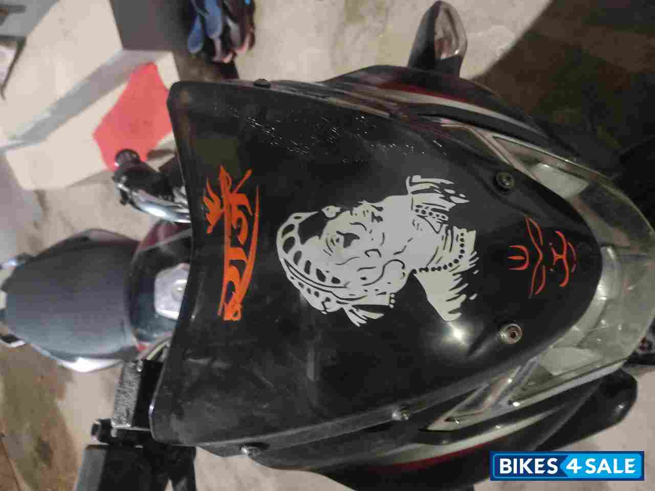 Bajaj Discover 150 F