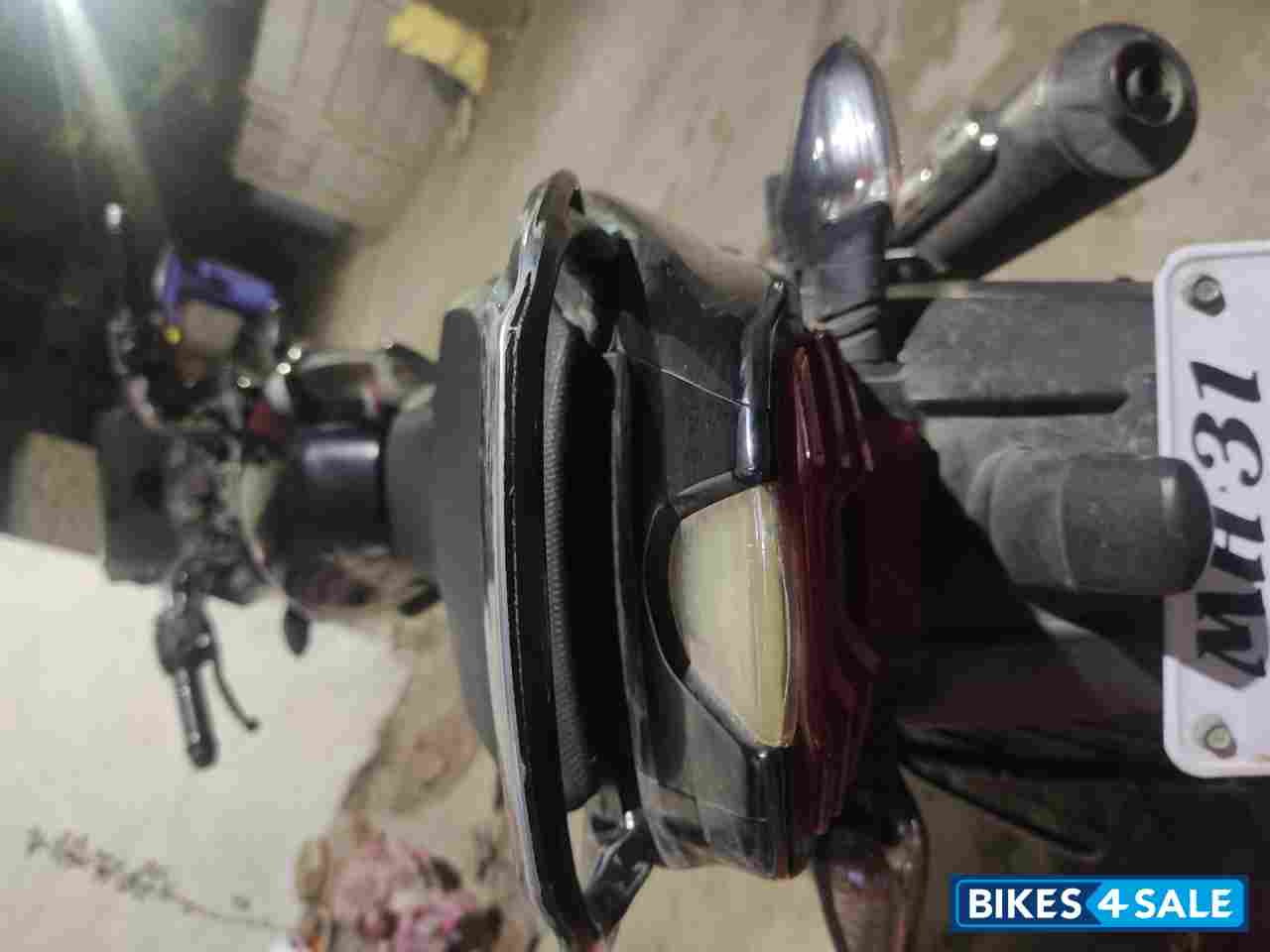 Bajaj Discover 150 F