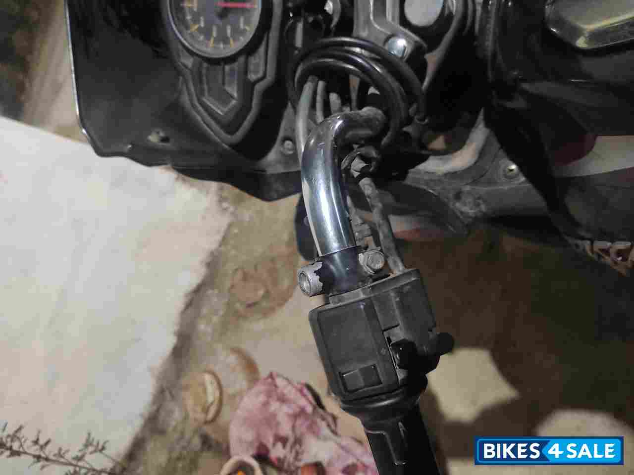 Bajaj Discover 150 F