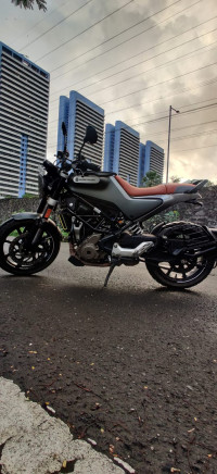 Husqvarna Svartpilen 250 2020