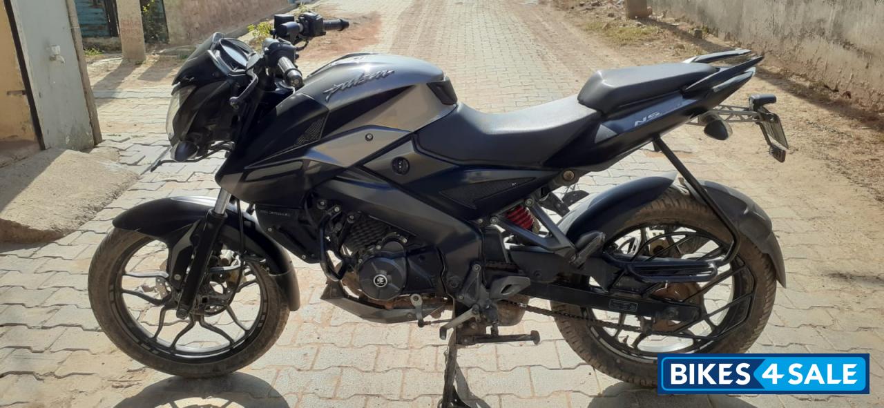 Bajaj Pulsar NS 160