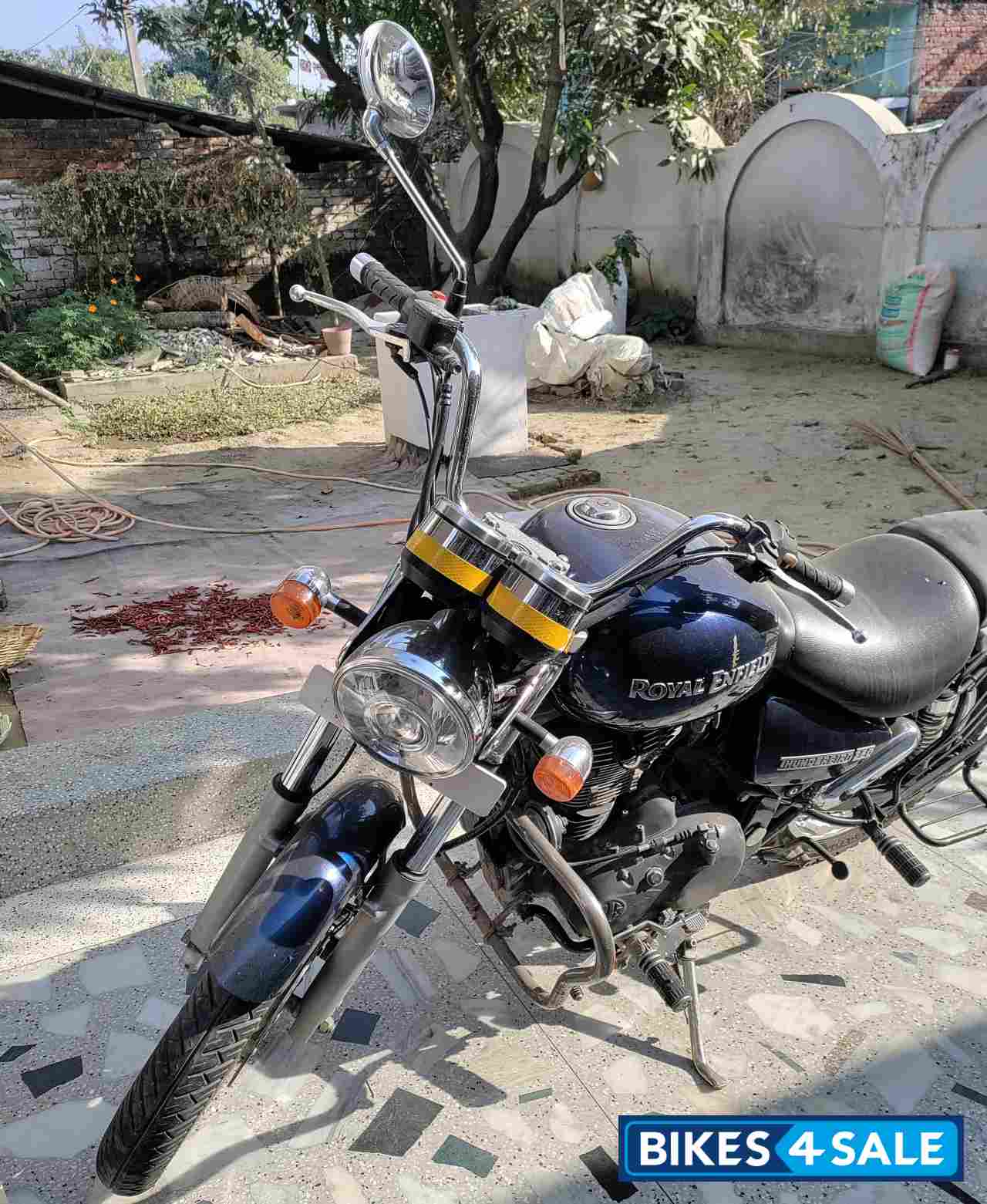 Royal Enfield Thunderbird TwinSpark 350 Royal Enfield Thunderbird TwinSpark 350