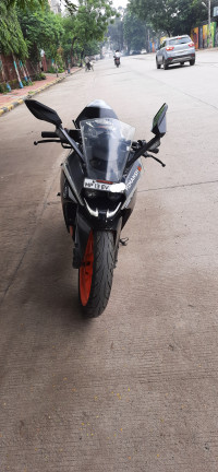 Black KTM RC 200