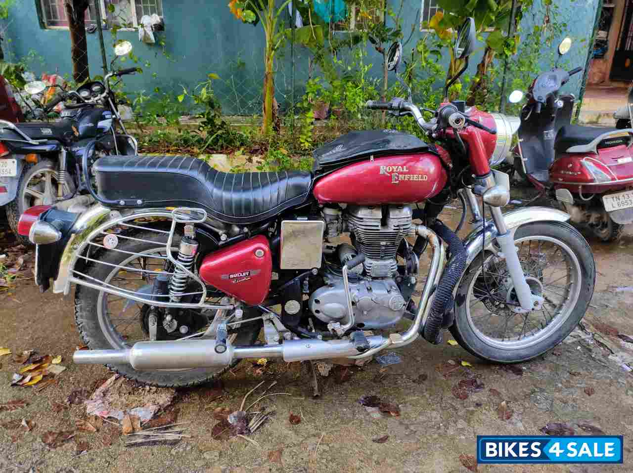 Red Royal Enfield Bullet Electra