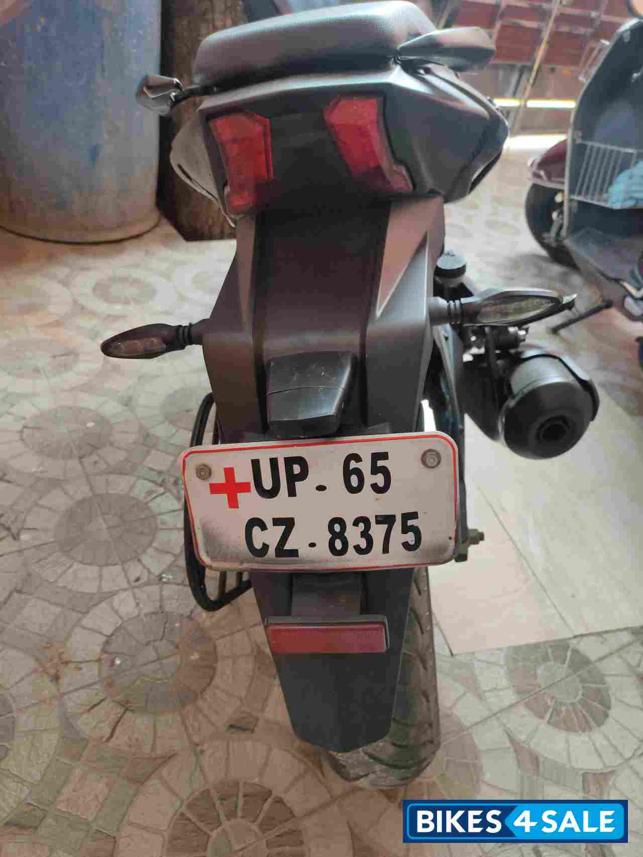 Bajaj Dominar 400 ABS BS6