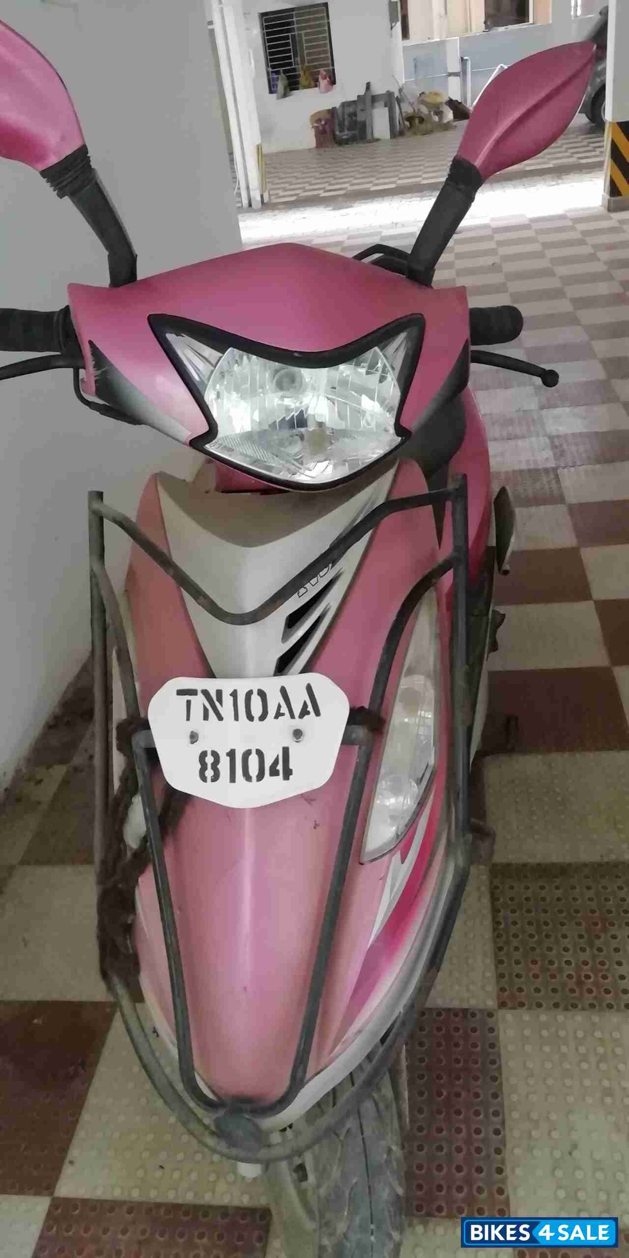 Pink TVS Scooty Streak