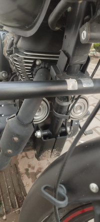 Royal Enfield Classic Stealth Black