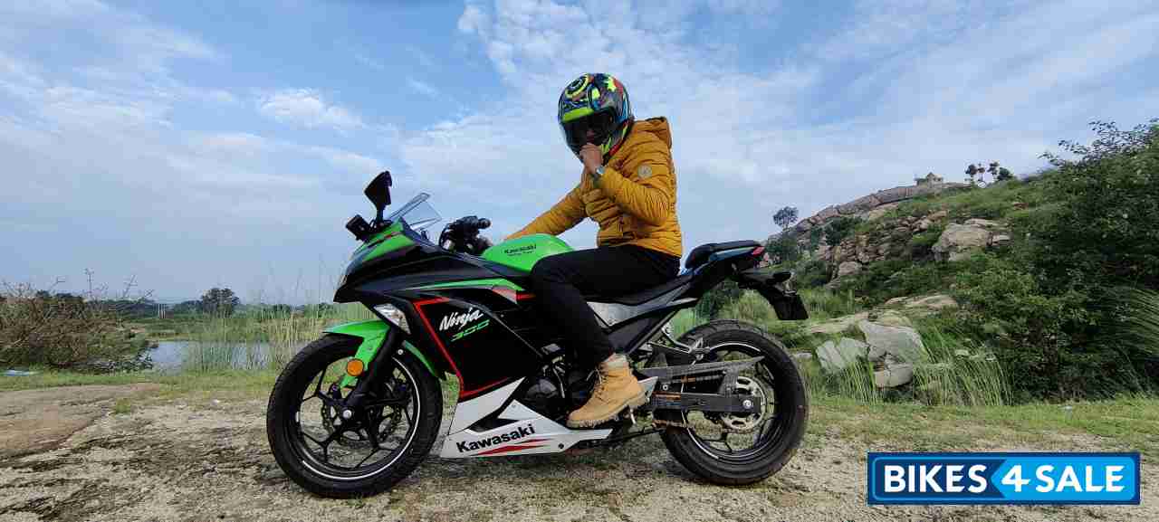 Kawasaki Ninja 300 BS6