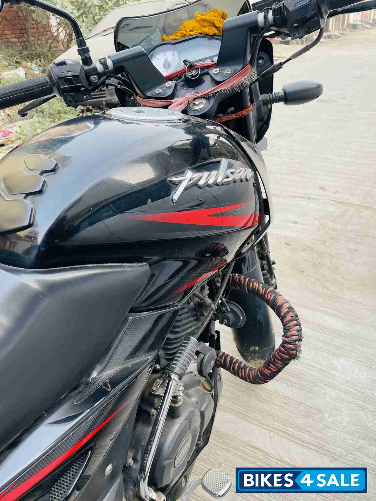 Ebony Black Red Dkl Bajaj Pulsar 150 DTSi