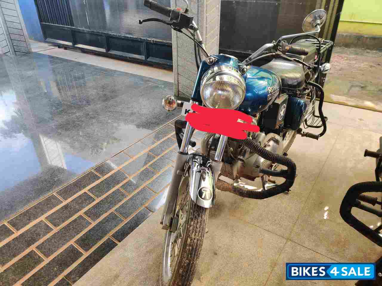 Blue Royal Enfield Bullet Electra