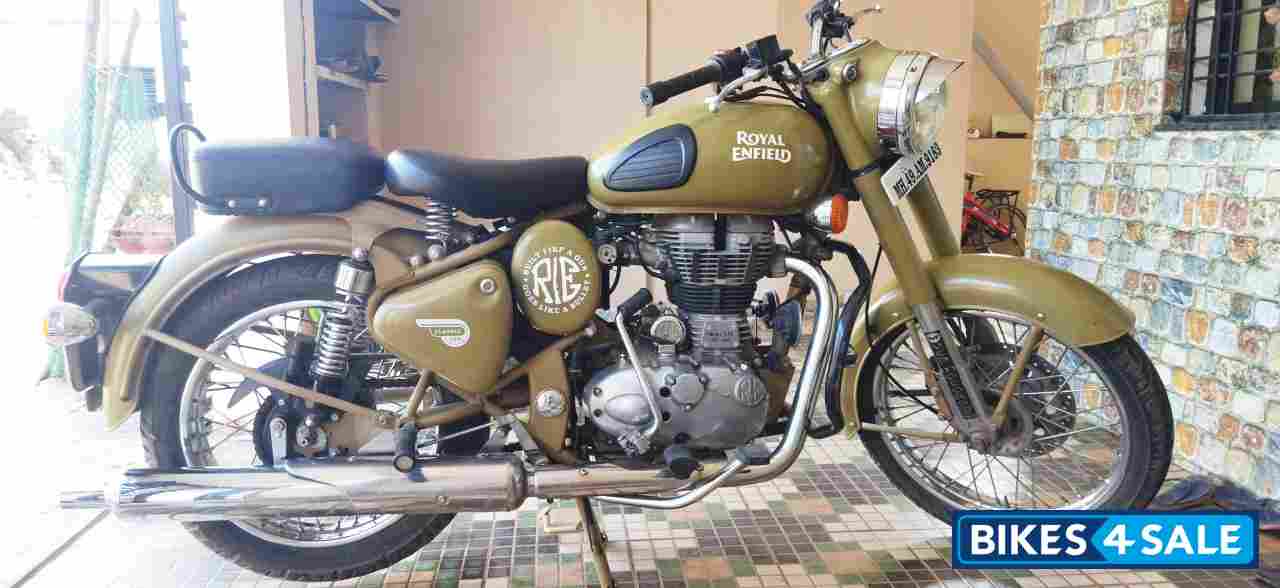 Desert Strom Royal Enfield Classic 500