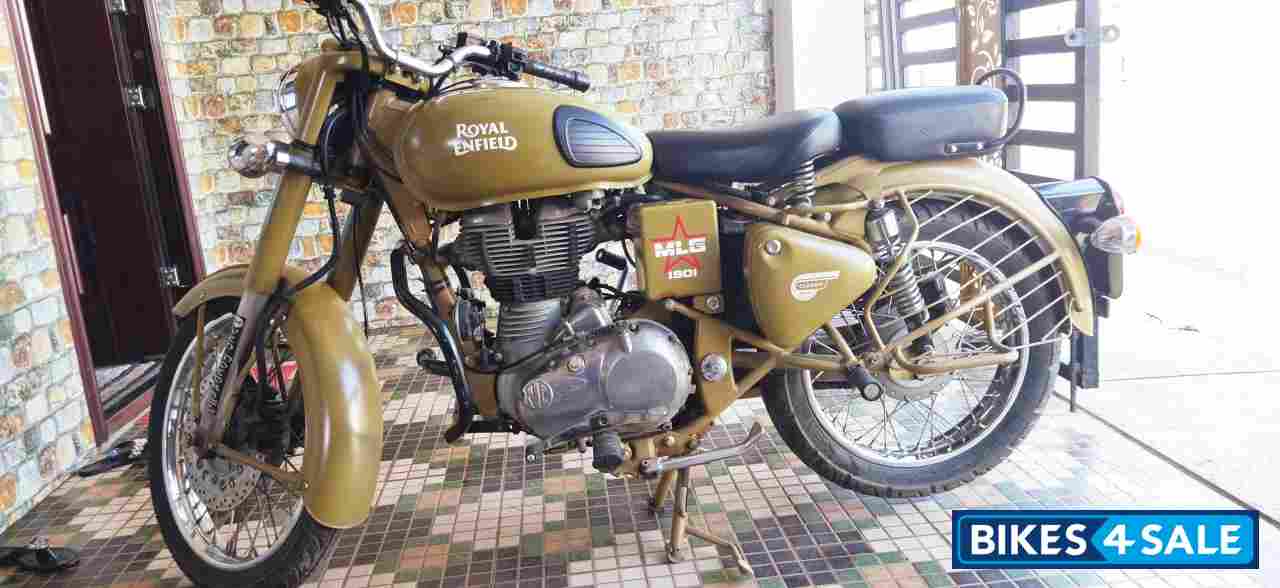 Desert Strom Royal Enfield Classic 500 Desert Strom Royal Enfield Classic 500