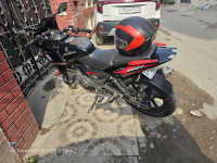 Bajaj Pulsar 220 DTSFi