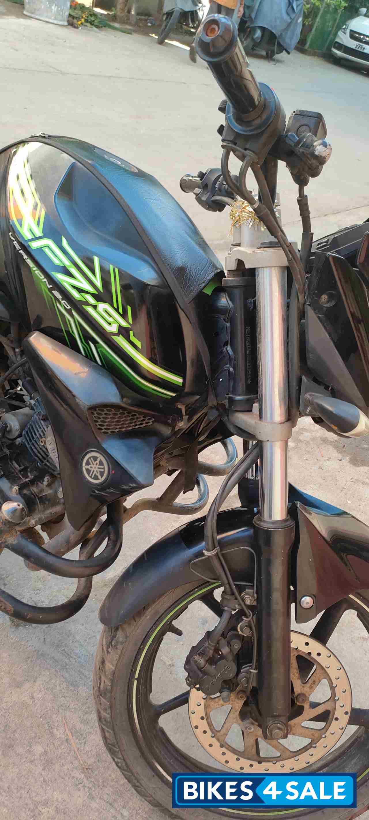 Green And Black Yamaha FZ-S FI V2 Green And Black Yamaha FZ-S FI V2