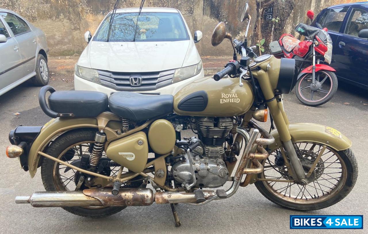 Royal Enfield Classic Desert Storm Royal Enfield Classic Desert Storm