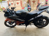 Yamaha YZF R15 V2