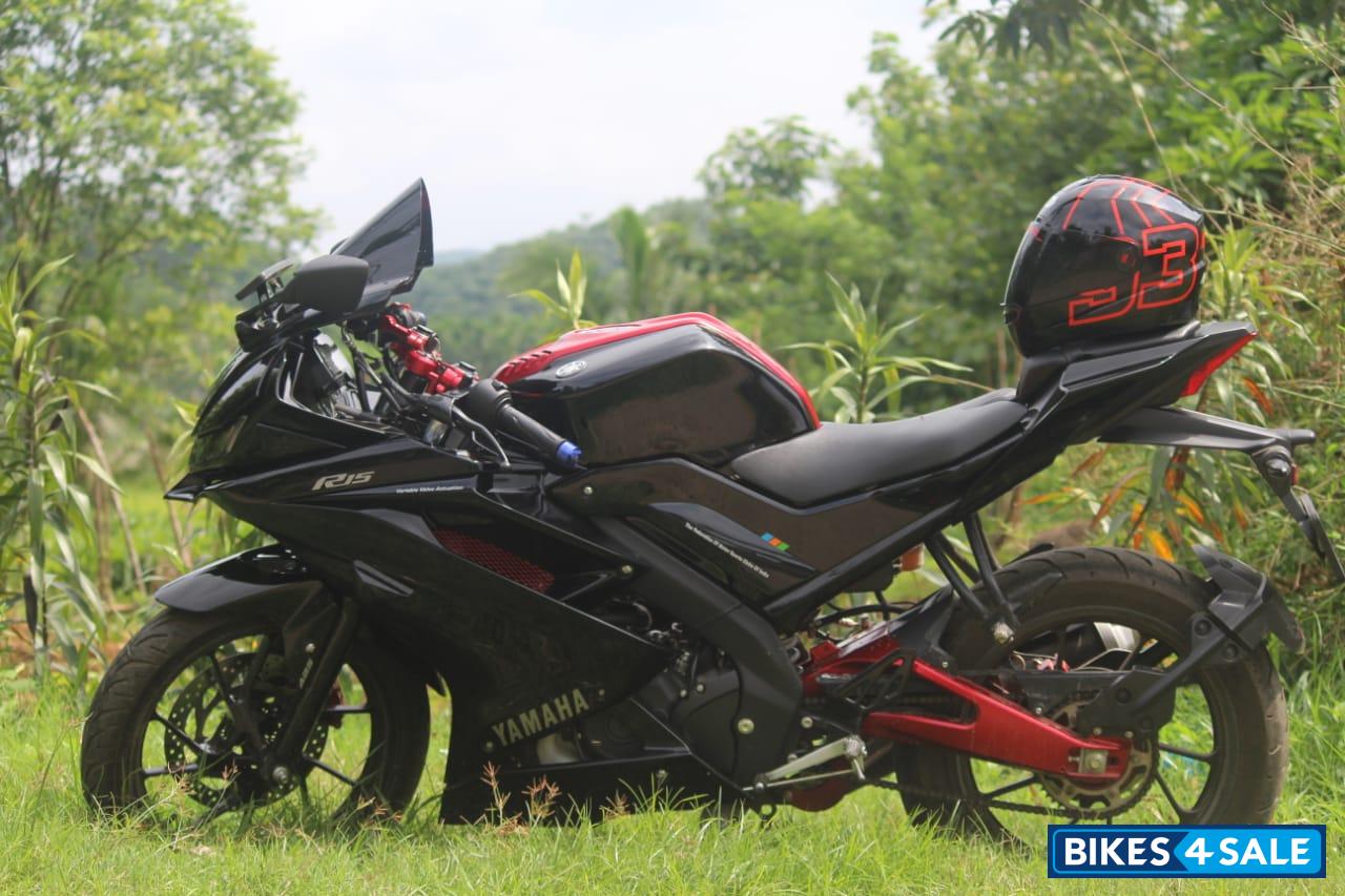 Yamaha YZF R15 V3