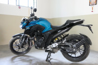 Yamaha FZ25