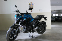 Yamaha FZ25
