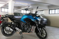 Yamaha FZ25