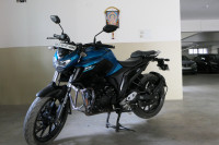 Yamaha FZ25