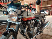 Baker White Royal Enfield Interceptor 650 Twin