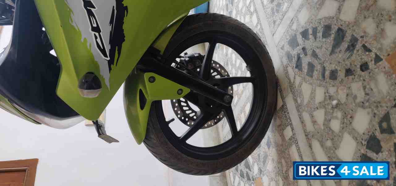 Green & Black Honda CBR 150R