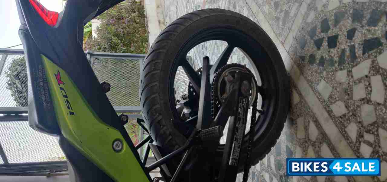 Green & Black Honda CBR 150R