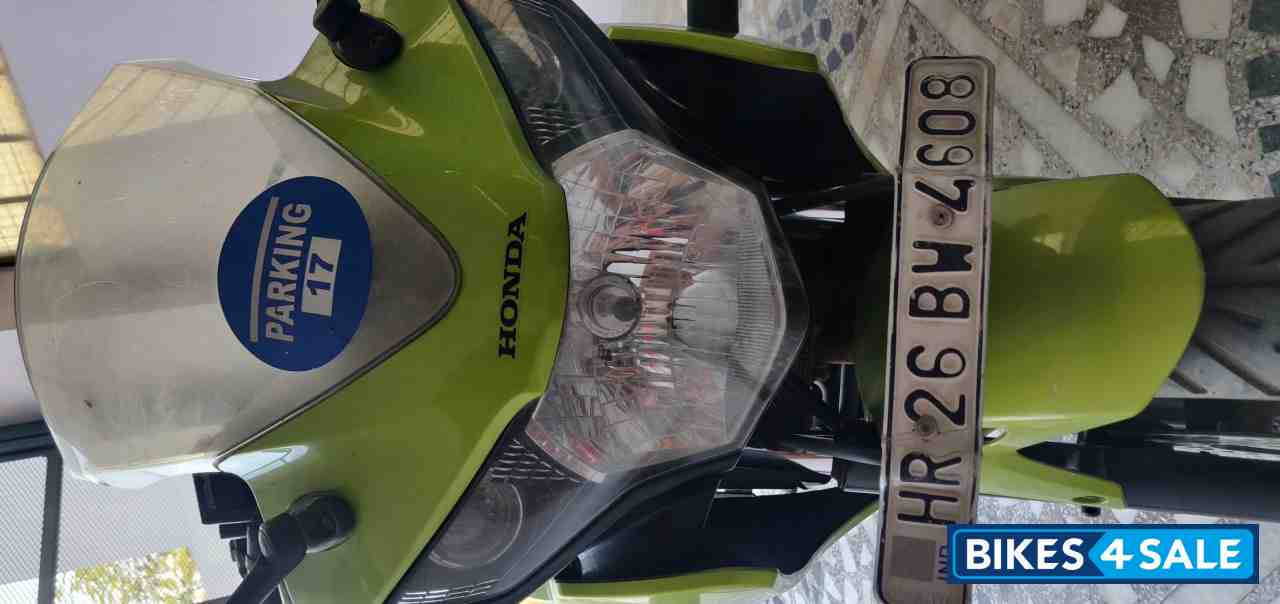Green & Black Honda CBR 150R