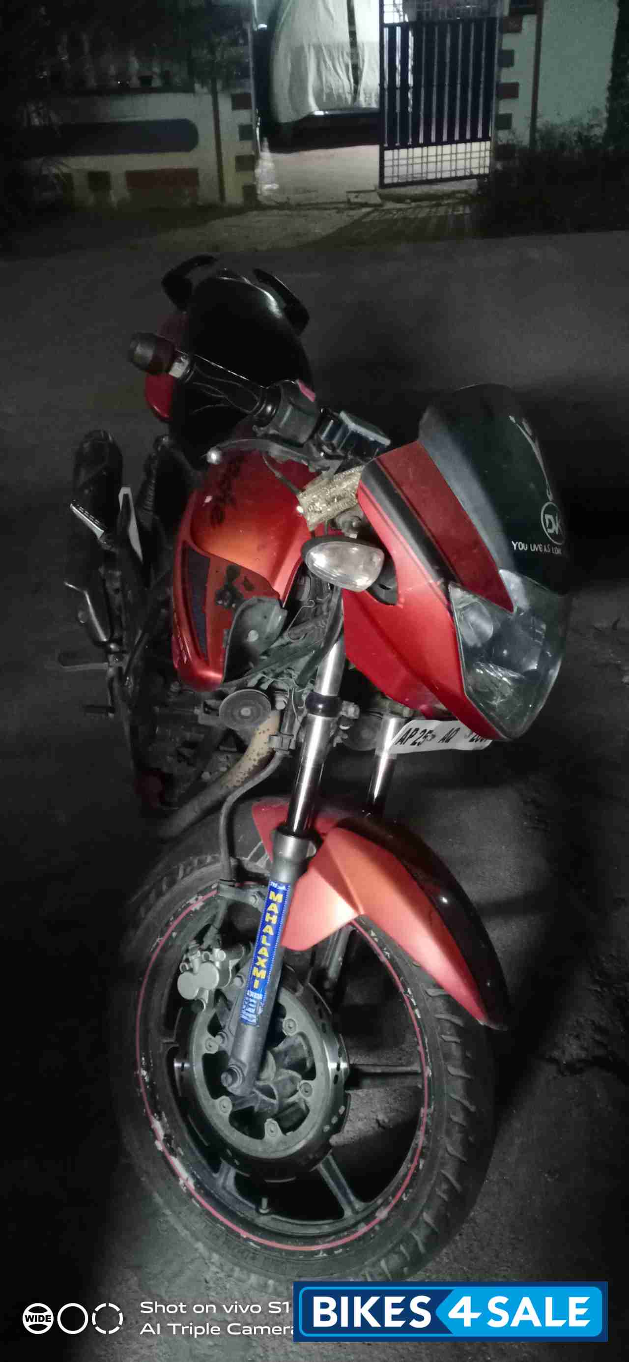 Red TVS Apache 150