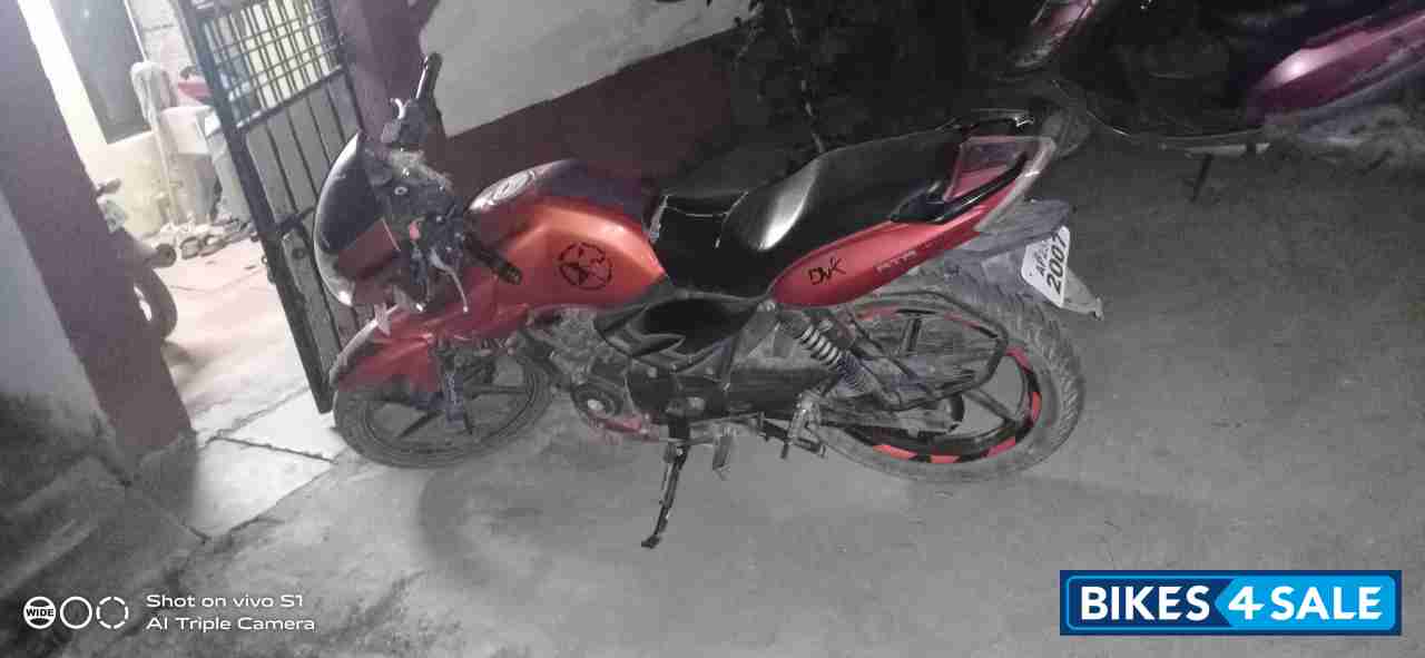 Red TVS Apache 150