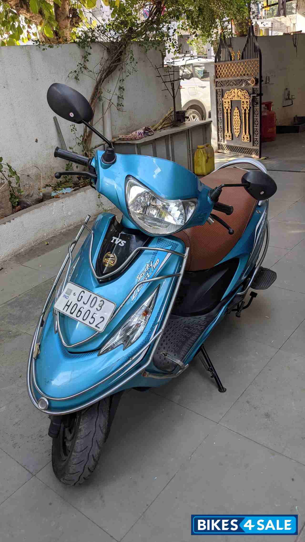TVS Scooty Zest