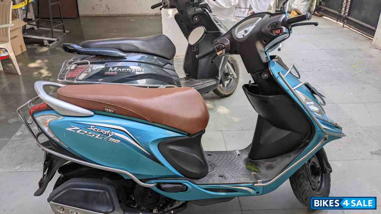 TVS Scooty Zest