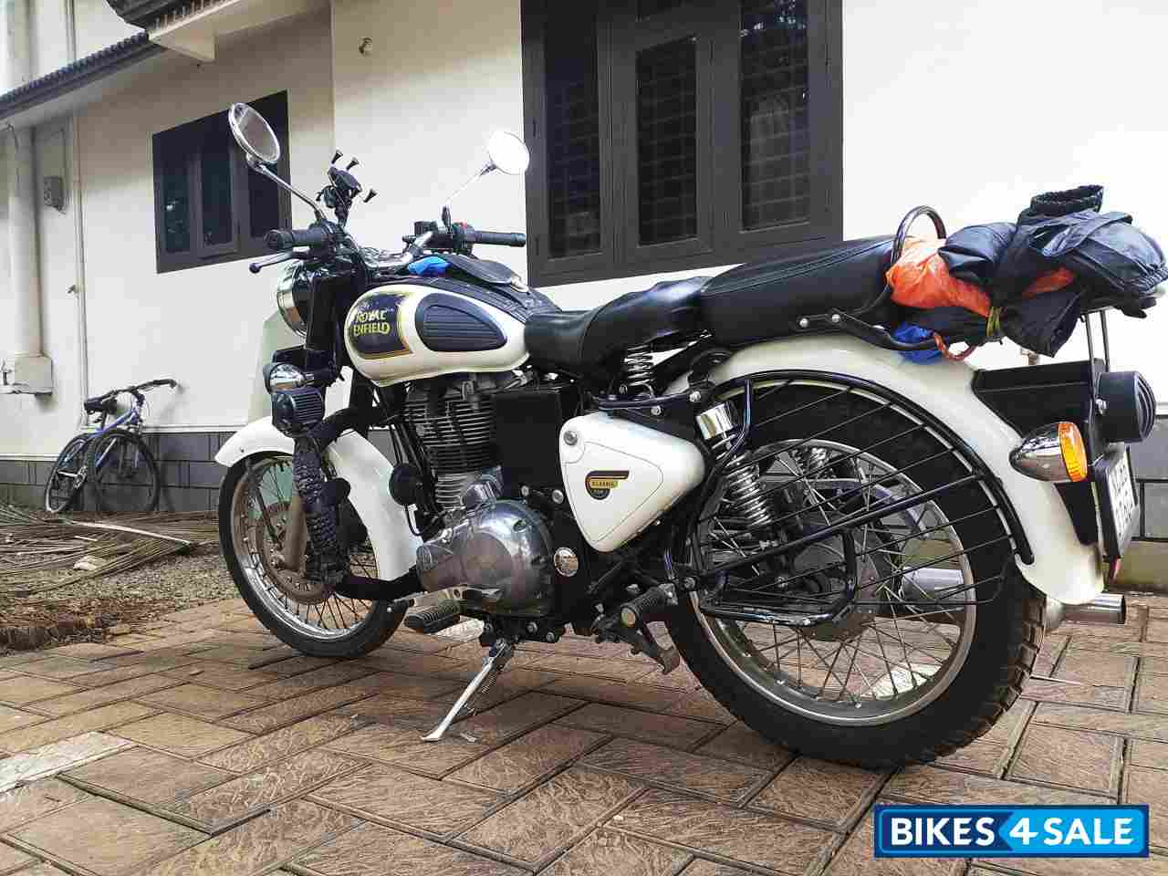 Royal Enfield Classic 350 BS VI Royal Enfield Classic 350 BS VI