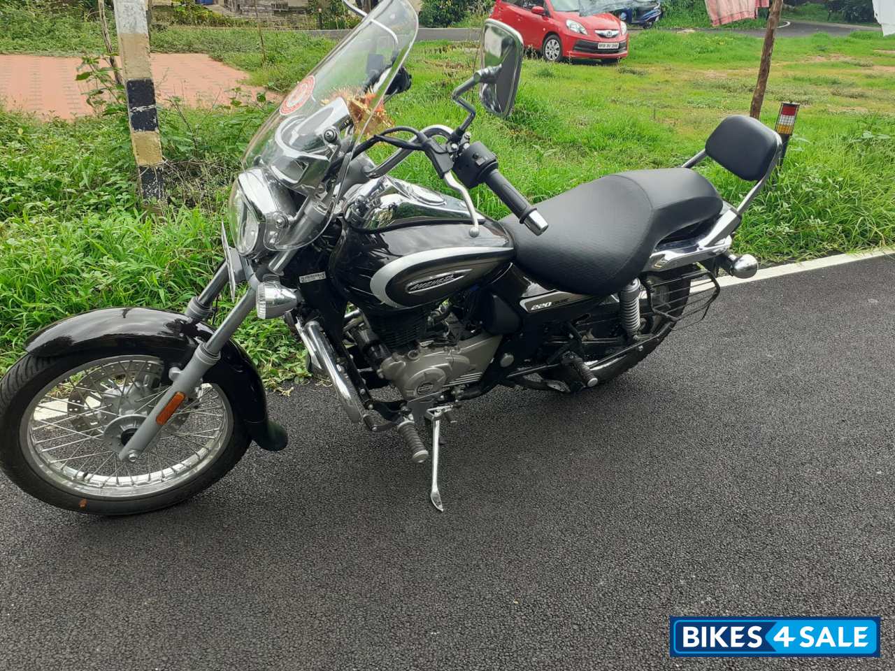 Bajaj Avenger Cruise 220 BS6