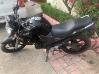 Black Yamaha FZ16