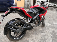 Bajaj Pulsar RS 200 ABS