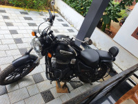 Black Matte Finish Royal Enfield Meteor 350 Stellar
