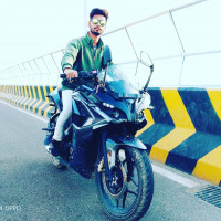 Black Bajaj Pulsar RS 200