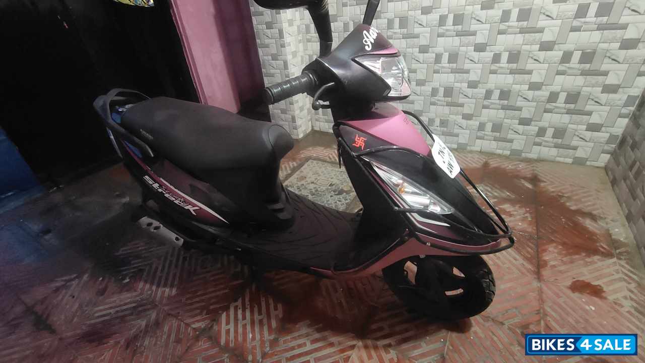 TVS Scooty Streak