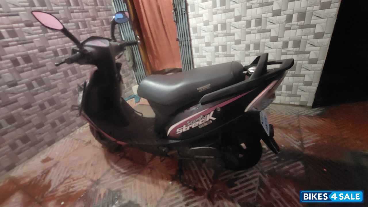 TVS Scooty Streak