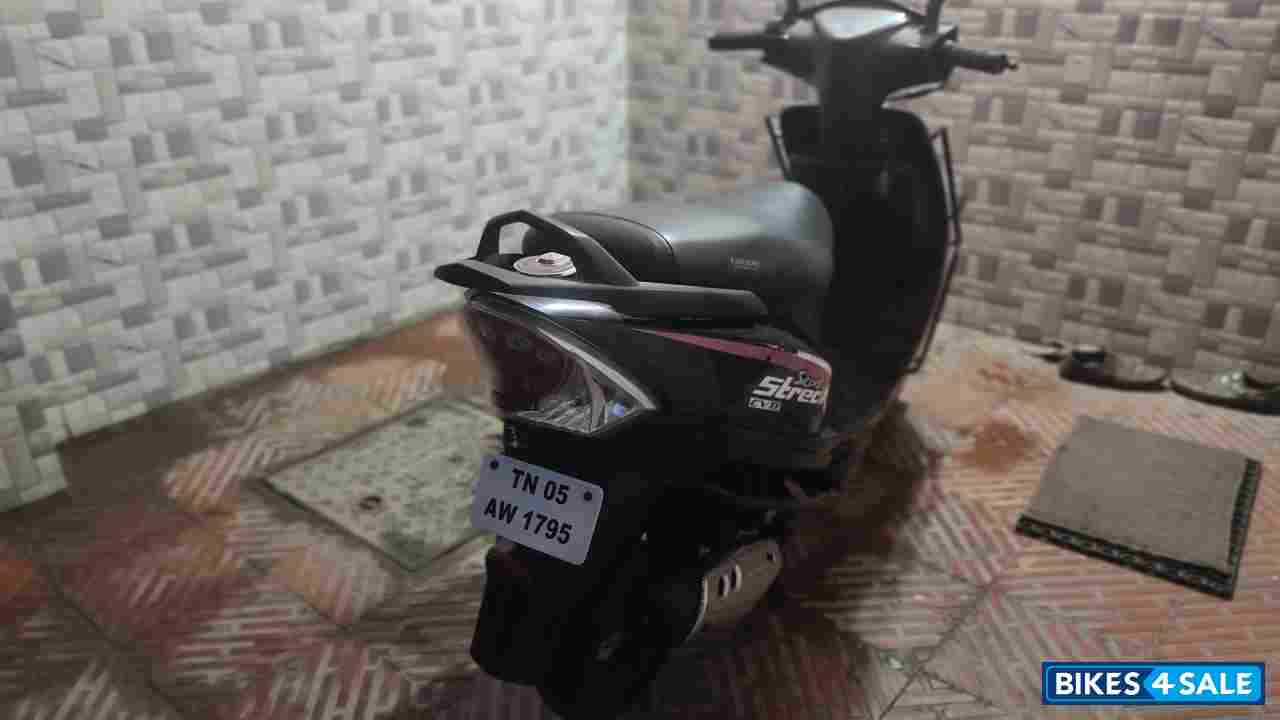 TVS Scooty Streak