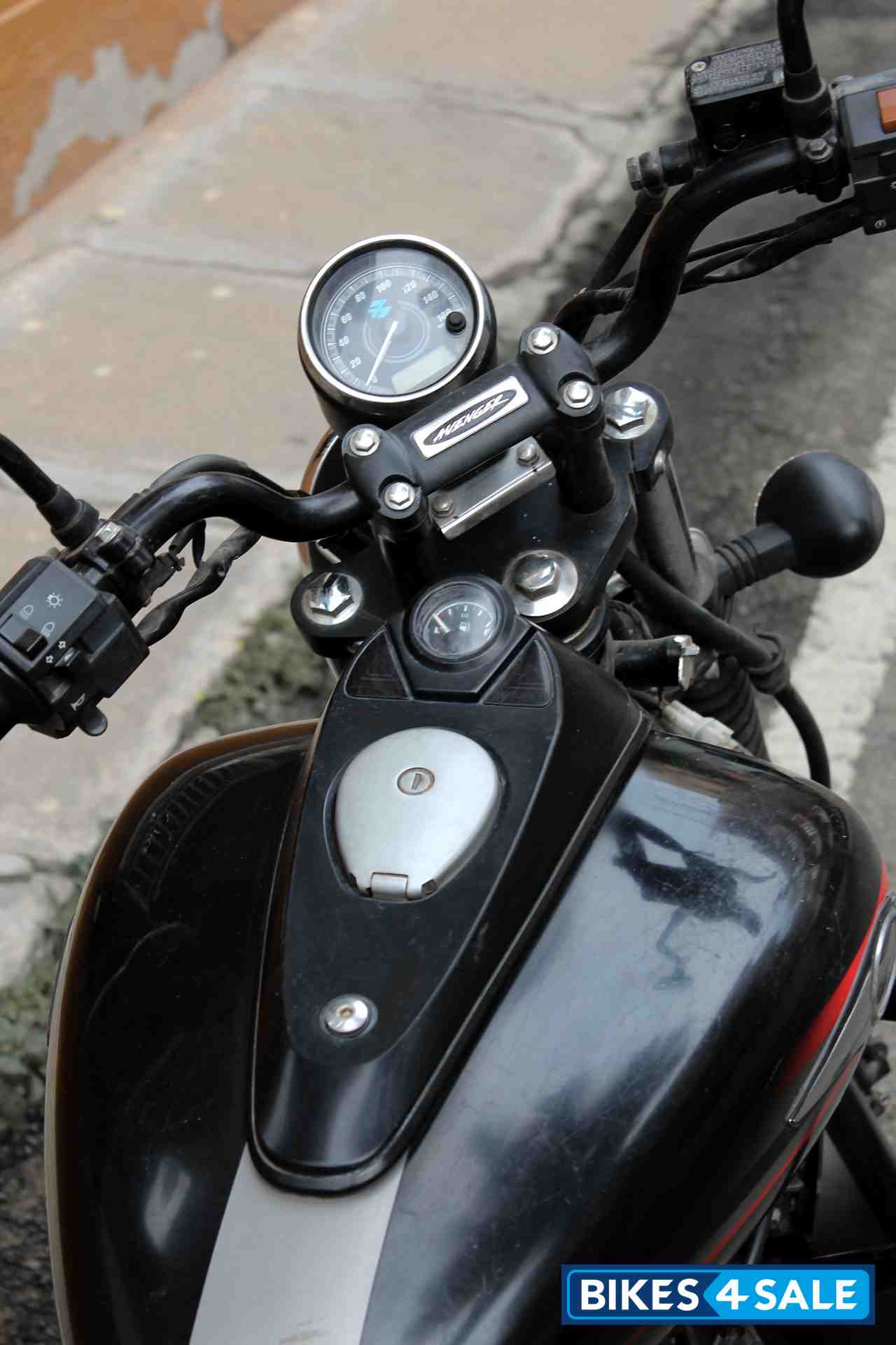 Bajaj Avenger Street 220 Bajaj Avenger Street 220