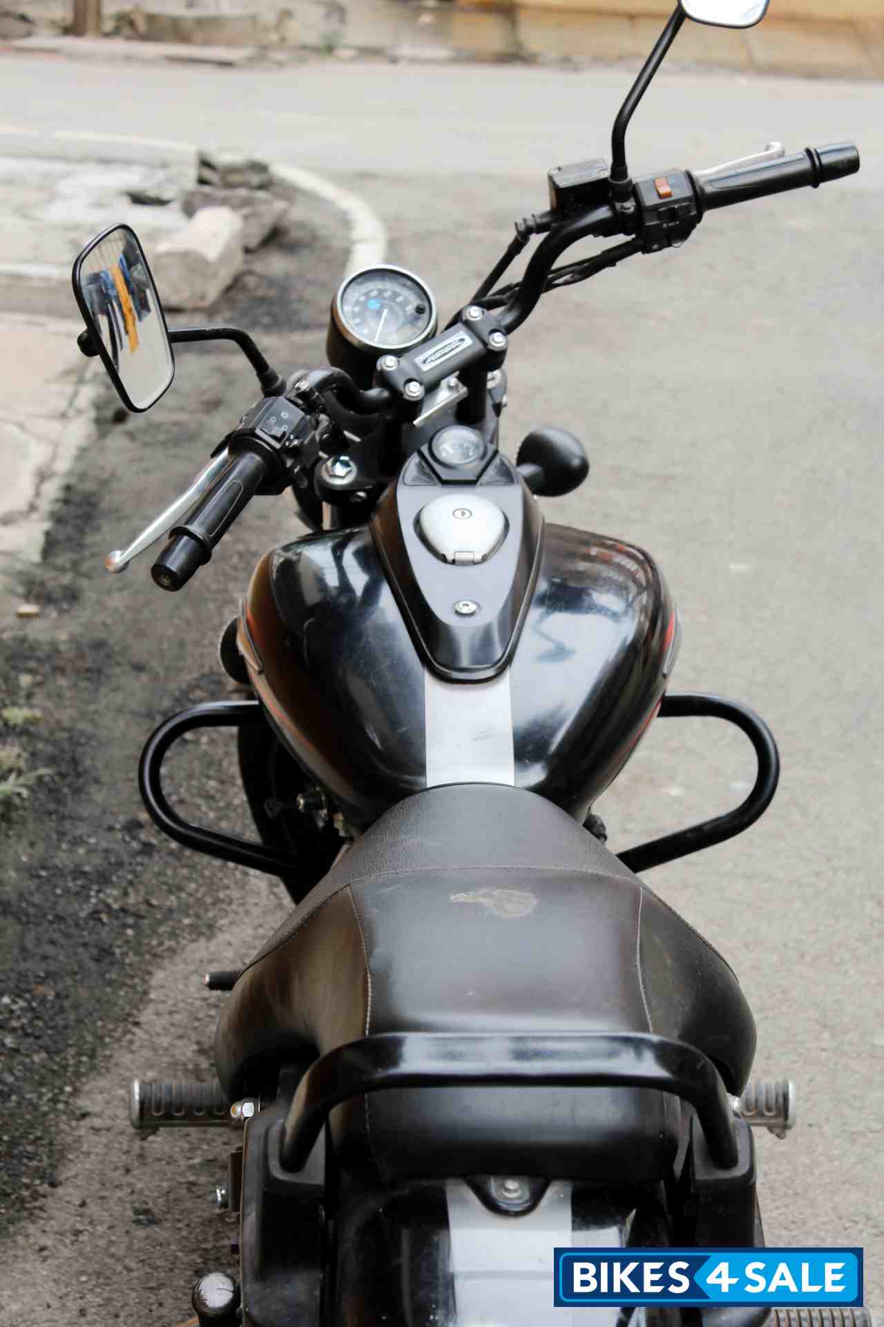 Bajaj Avenger Street 220 Bajaj Avenger Street 220