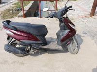 Burgundy Bliss Yamaha Ray